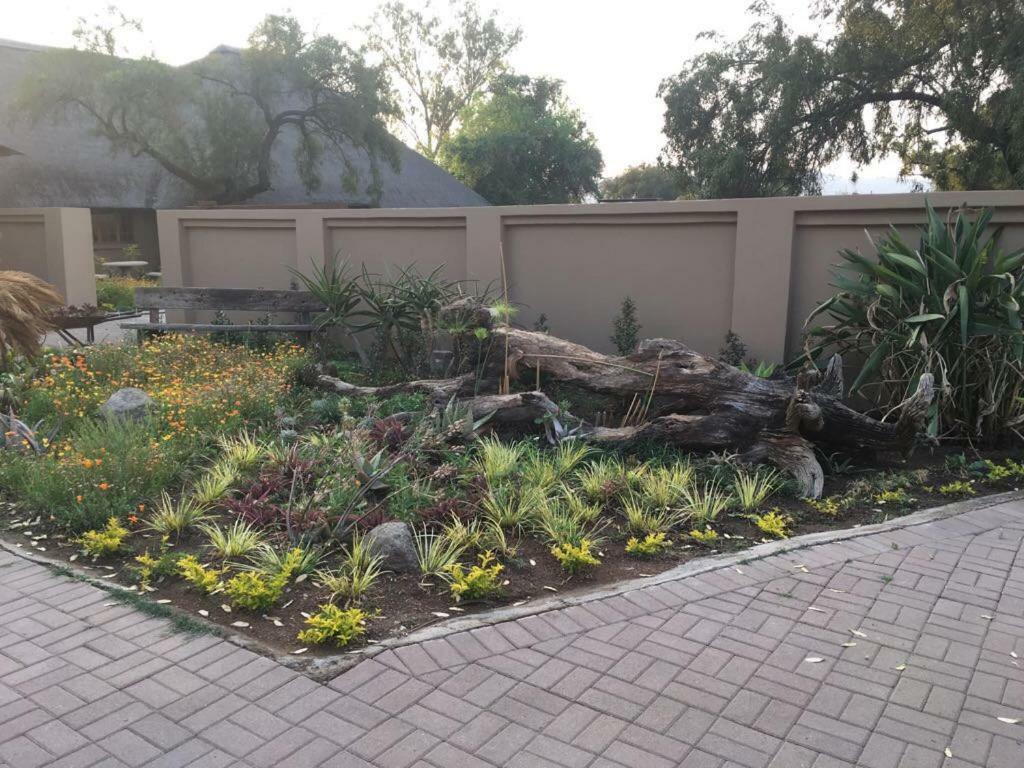 Esmarline Lodge Brits Exterior foto