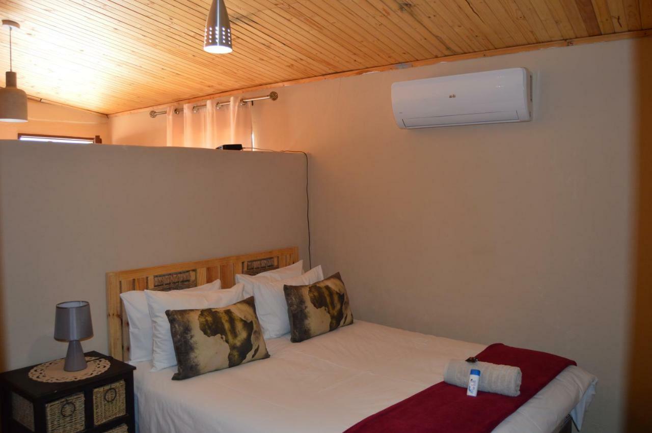 Esmarline Lodge Brits Exterior foto